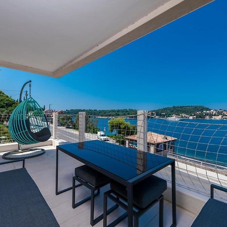 New Five Star Superior Apartment 자톤 외부 사진